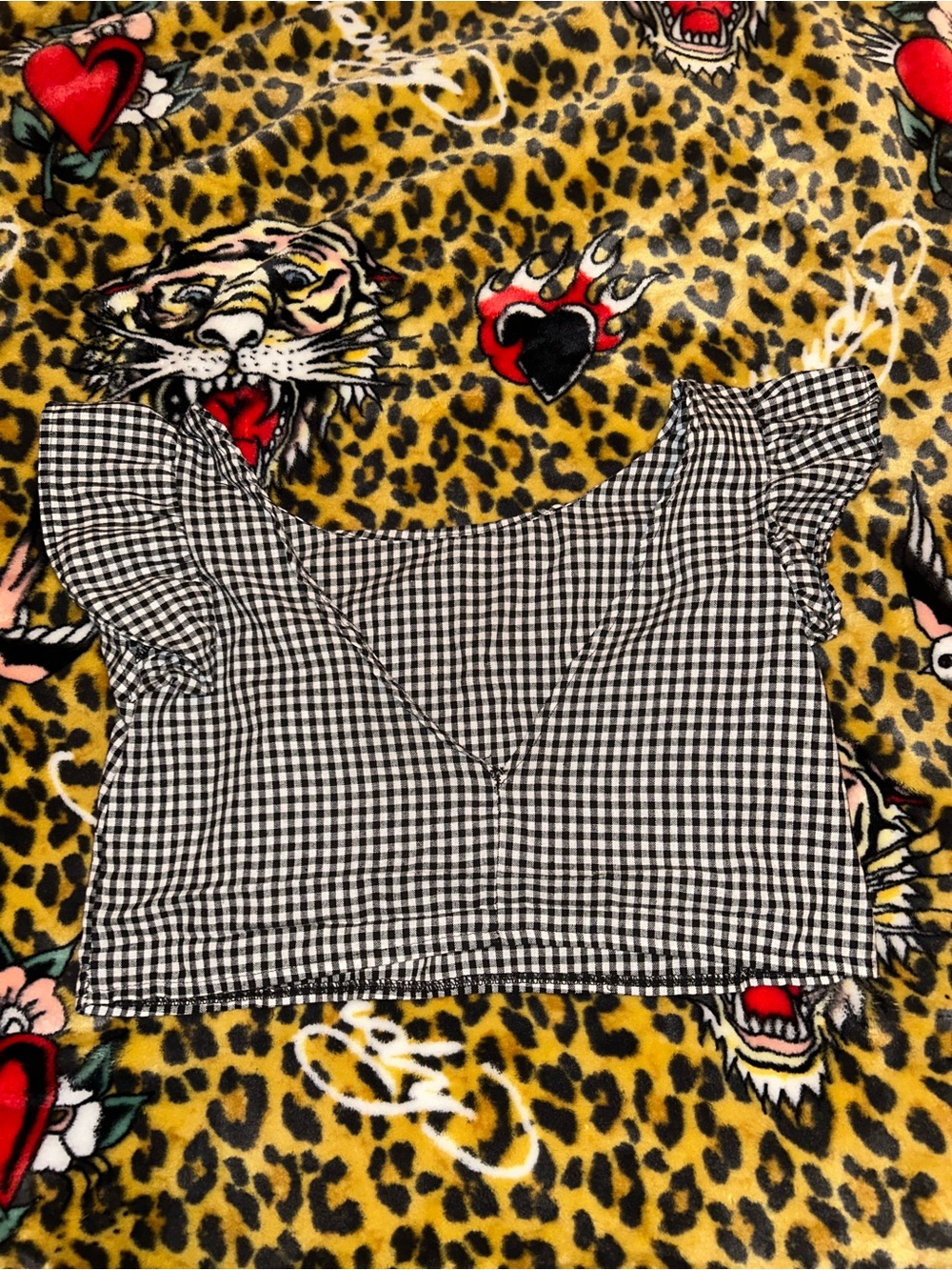 Women’s Black & White Gingham V-Neck Crop Top with Flutter Sleeves